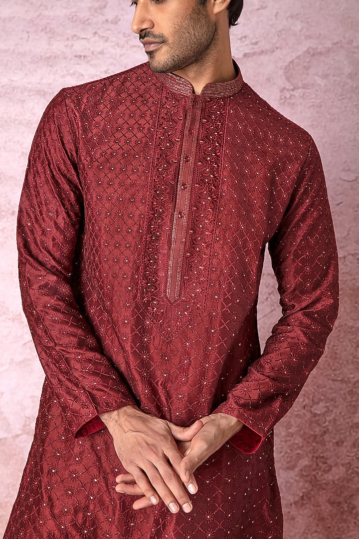 Maroon Chanderi Silk Resham Embroidered Kurta Set by ASUKA at Pernia's Pop Up Shop