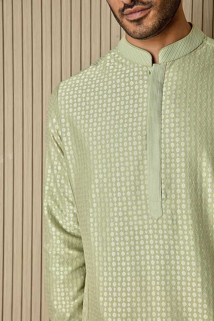 Mint Green Chanderi Silk Resham Embroidered Kurta Set by ASUKA at Pernia's Pop Up Shop