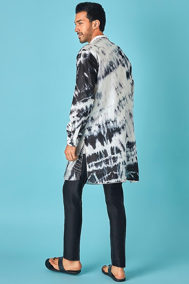Black & White Pure Linen Tie-Dye Kurta Set by ASUKA at Pernia's Pop Up Shop