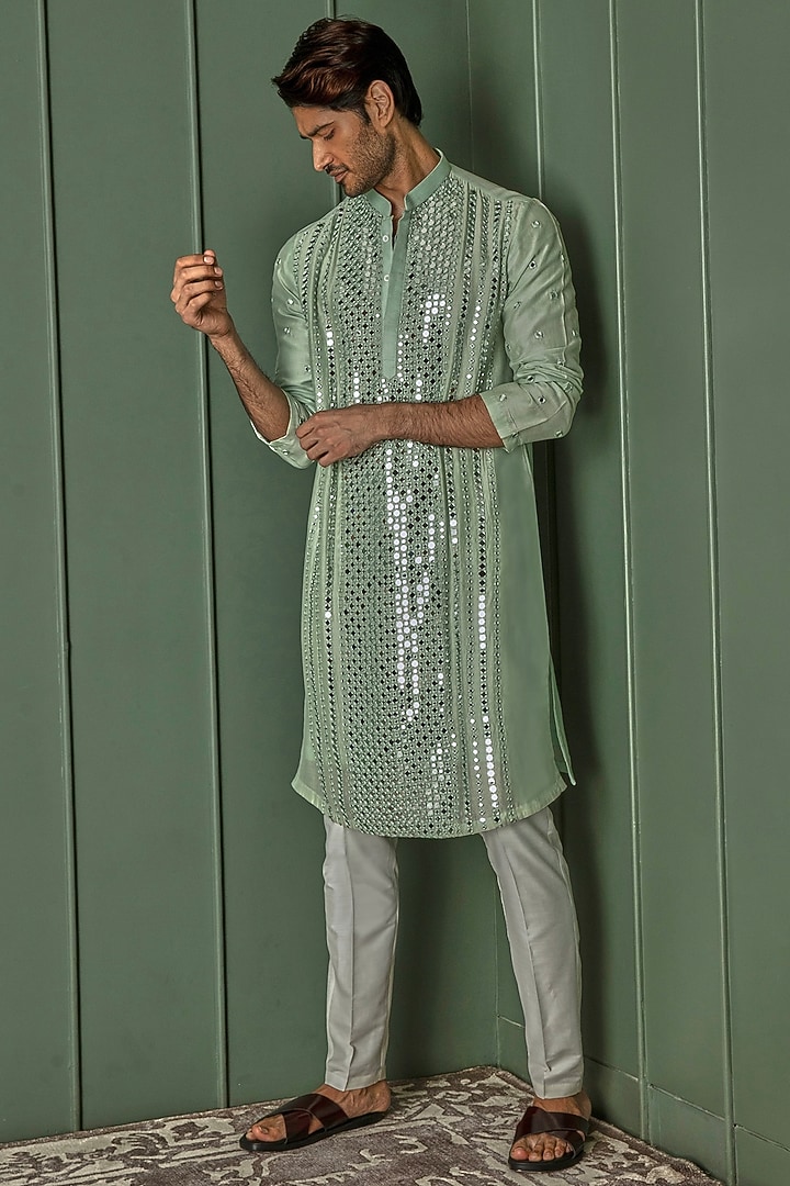 Green Chanderi Silk Resham Embroidered Kurta Set by ASUKA at Pernia's Pop Up Shop