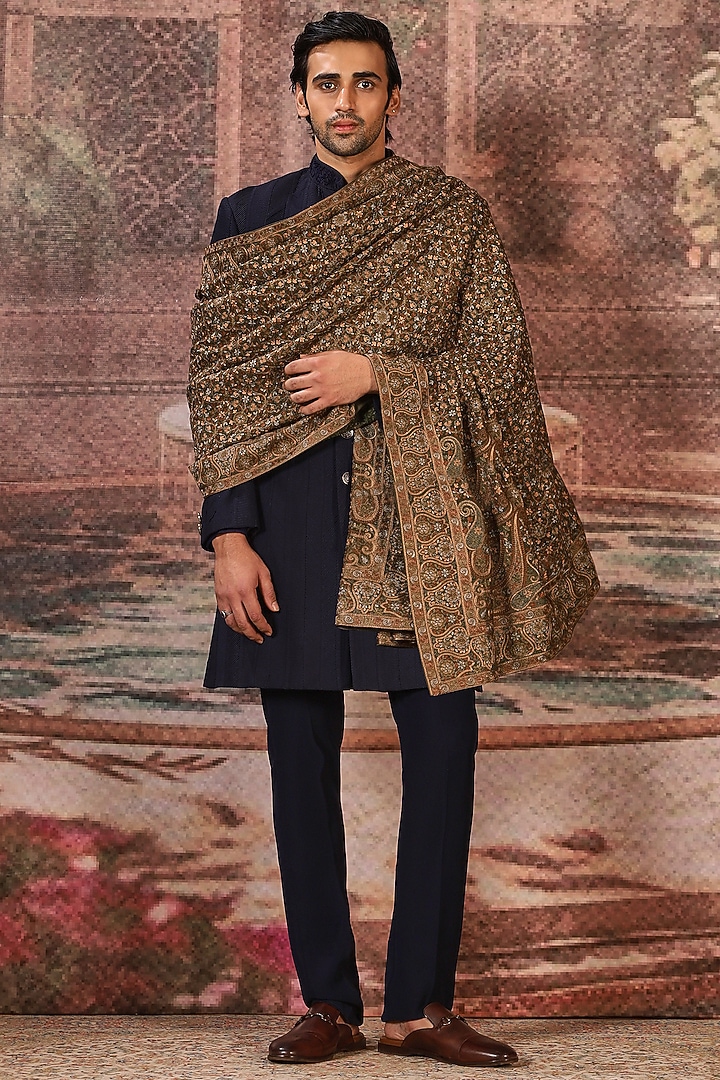 Antique Gold Silk Metallic Threadwork Stole by ASUKA at Pernia's Pop Up Shop