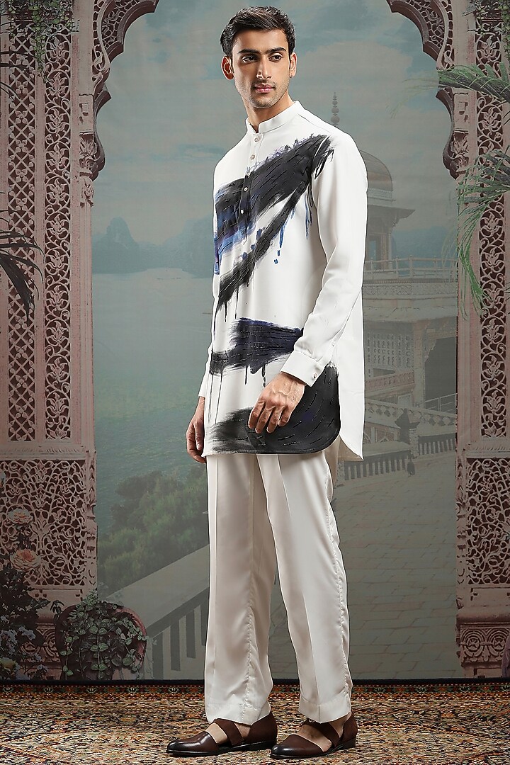 White Silk Hand Painted Kurta Set by ASUKA at Pernia's Pop Up Shop