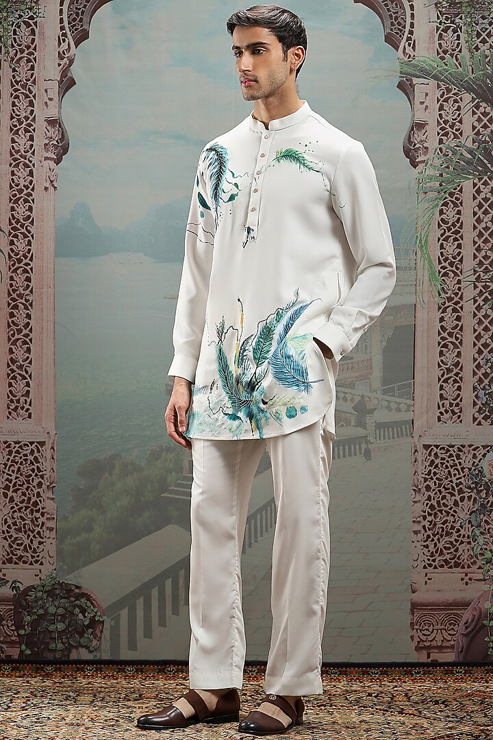 White Silk Hand Painted Kurta Set by ASUKA at Pernia's Pop Up Shop