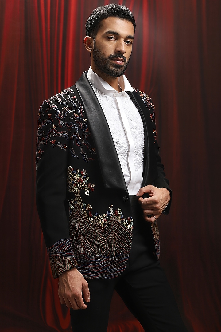 Black Velvet Thread Kantha Work Tuxedo Set by ASUKA at Pernia's Pop Up Shop