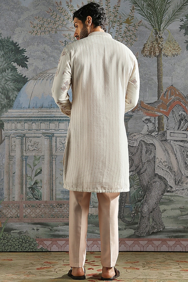 Ivory Chanderi Silk Floral Threadwork Kurta Set by ASUKA at Pernia's Pop Up Shop