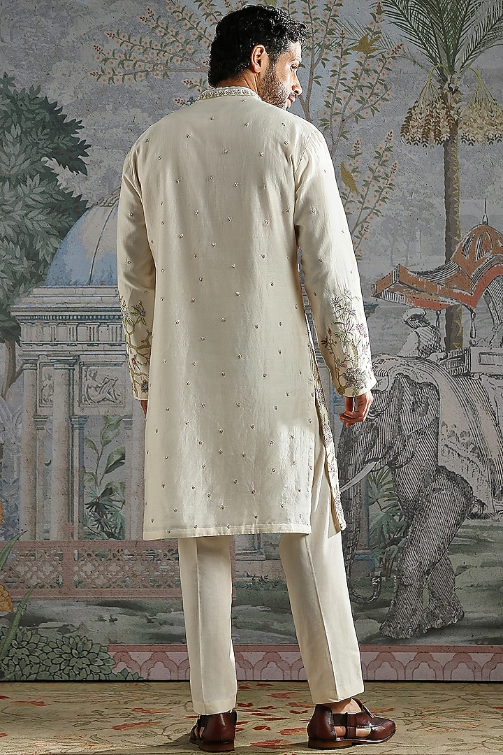 Ivory Chanderi Silk Floral Embroidered Kurta Set by ASUKA at Pernia's Pop Up Shop