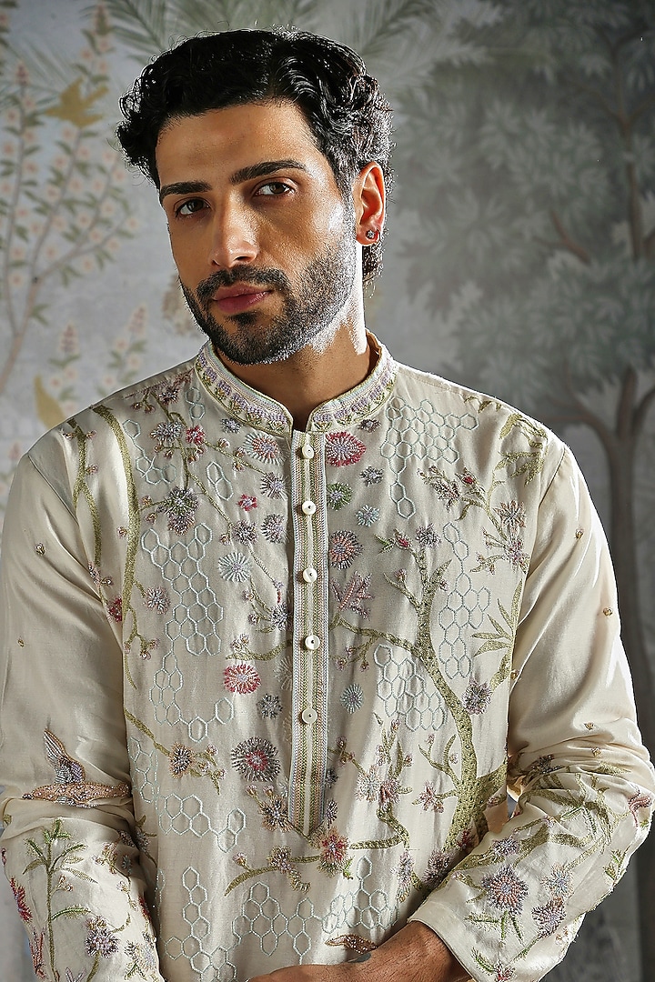 Ivory Chanderi Silk Floral Embroidered Kurta Set by ASUKA at Pernia's Pop Up Shop