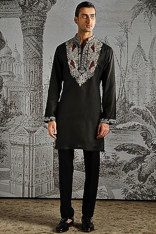 Black Chanderi Silk Kurta Set by ASUKA