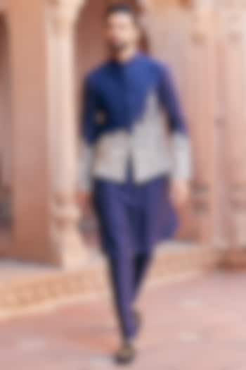 Navy Blue Raw Silk Embroidered Bundi Set by ASUKA at Pernia's Pop Up Shop