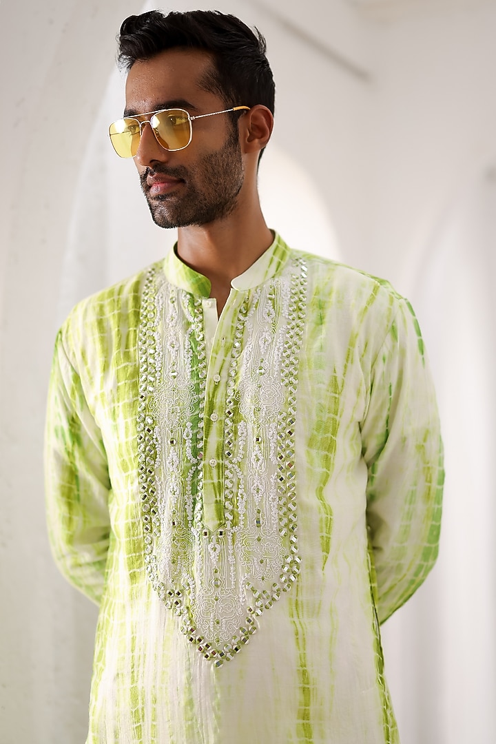 Green Pure Linen Embroidered Kurta Set by ASUKA at Pernia's Pop Up Shop