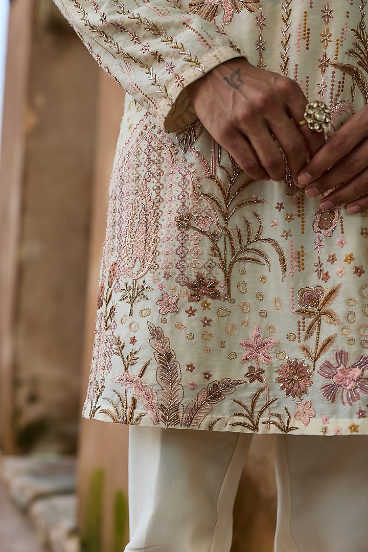 Cream Yellow Palm Chanderi Dabka Embroidered Kurta Set by ASUKA at Pernia's Pop Up Shop