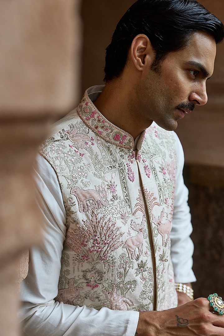 Ivory-Pink Raw Silk Cutdana Embroidered Bundi Jacket Set by ASUKA at Pernia's Pop Up Shop