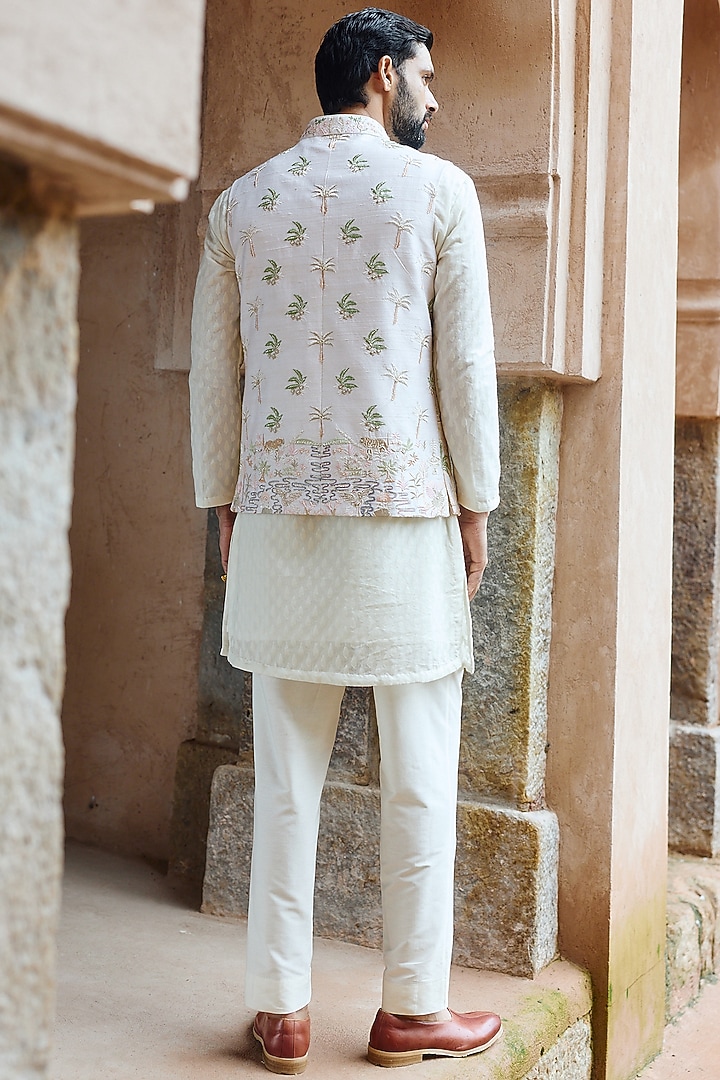 Off-White Raw Silk Cutdana Embroidered Bundi Jacket Set by ASUKA at Pernia's Pop Up Shop