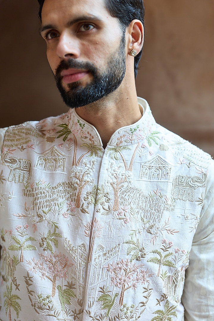 Off-White Raw Silk Cutdana Embroidered Bundi Jacket Set by ASUKA at Pernia's Pop Up Shop
