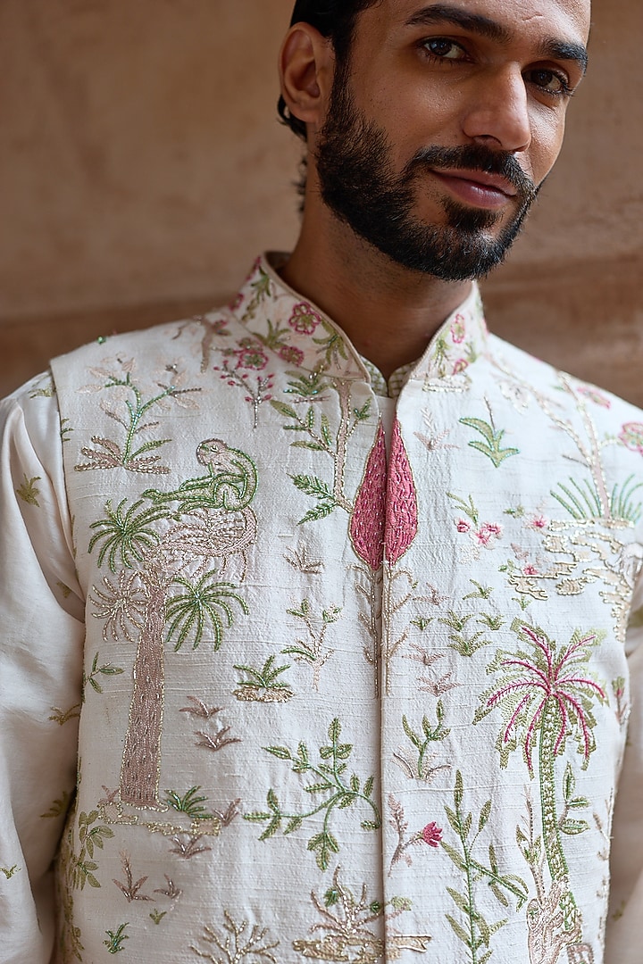 Ivory-Pink Raw Silk Cutdana Embroidered Bundi Jacket Set by ASUKA at Pernia's Pop Up Shop