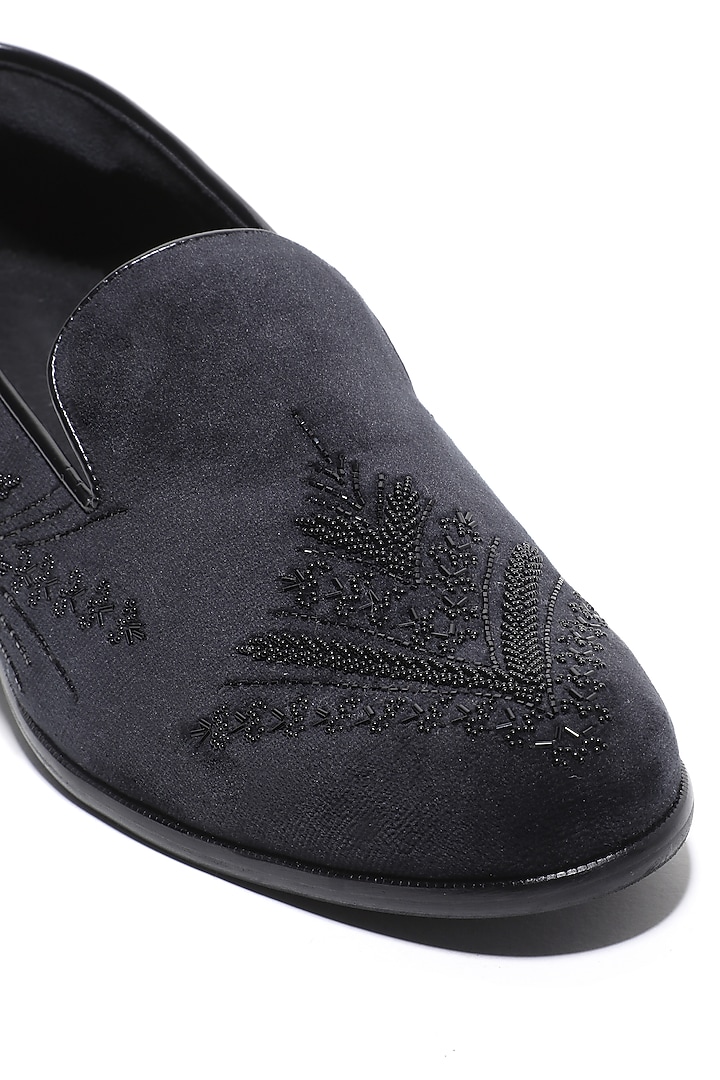 Onyx Velvet Hand Embroidered Slip-On Shoes by ASUKA at Pernia's Pop Up Shop