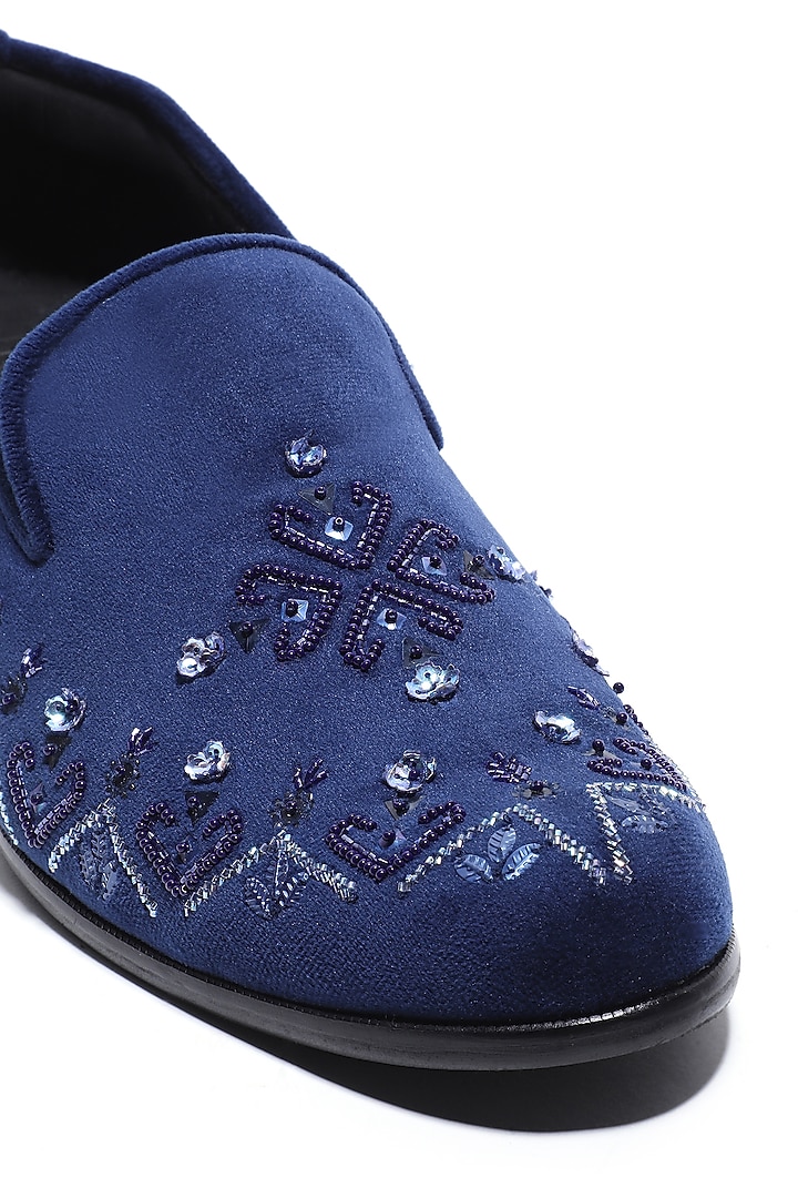 Navy Blue Velvet Hand Embroidered Slip-On Shoes by ASUKA at Pernia's Pop Up Shop