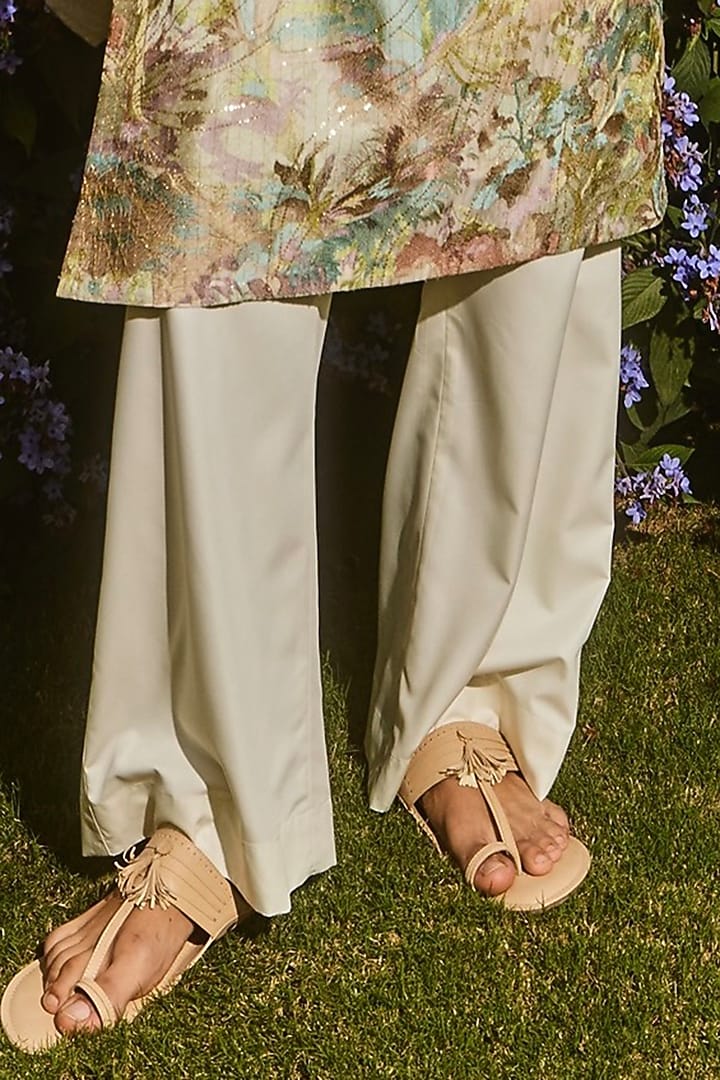 Ivory Chanderi Silk Thread Embroidered Kurta Set by ASUKA at Pernia's Pop Up Shop