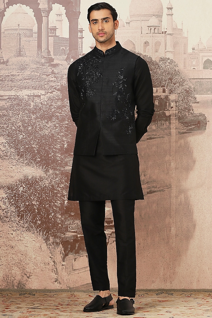 Black Raw Silk Cutdana Embroidered Bundi Jacket Set by ASUKA at Pernia's Pop Up Shop