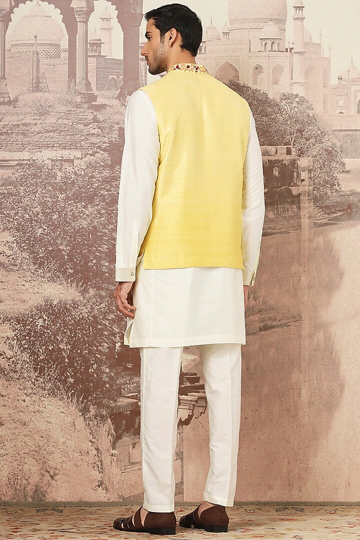 Yellow Canary Raw Silk Kiran Dori Hand Embroidered Bundi Jacket Set by ASUKA at Pernia's Pop Up Shop