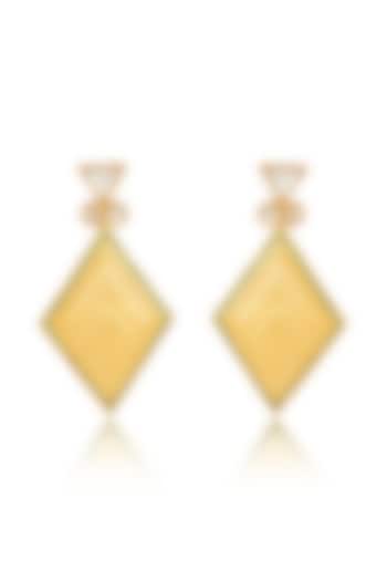 Gold Finish Dangler Kundan Earrings by Auraa Trends