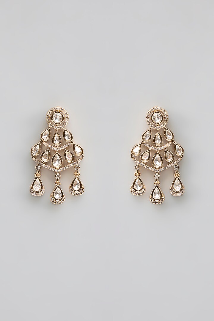 Gold Finish Kundan Polki & Pearl Necklace Set by Aura Trends at Pernia's Pop Up Shop