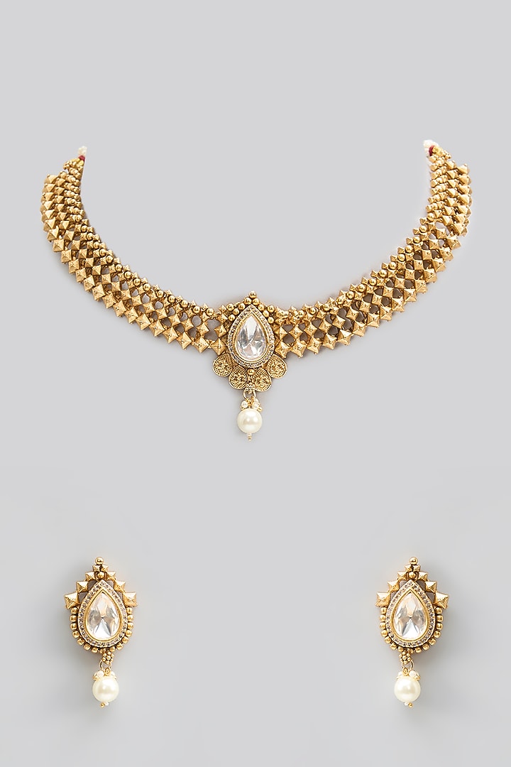 Gold Finish Kundan Polki & Pearl Choker Necklace Set by Aura Trends at Pernia's Pop Up Shop