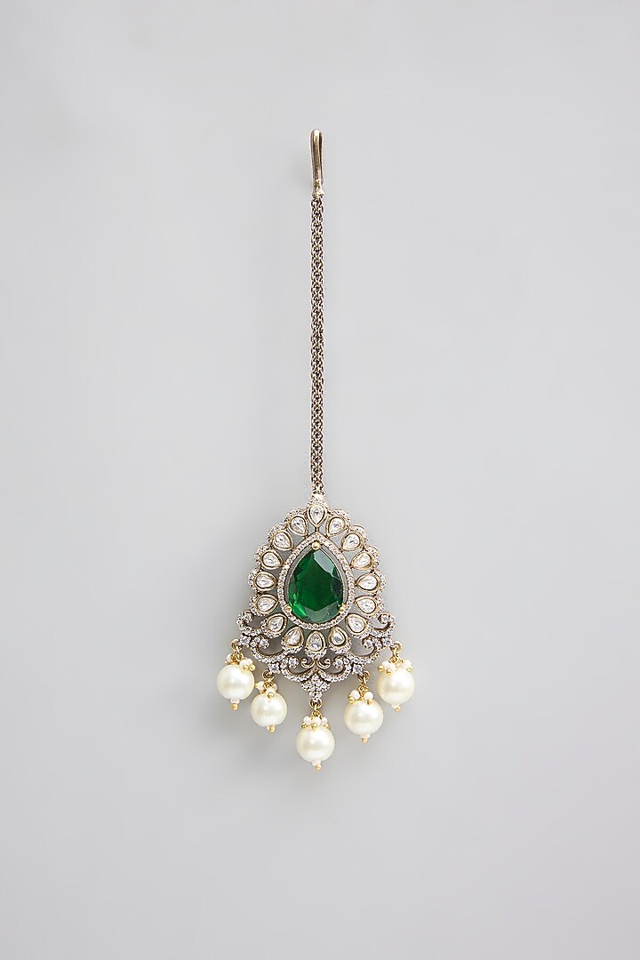 Gold Finish Kundan Polki Maangtikka by Aura Trends at Pernia's Pop Up Shop