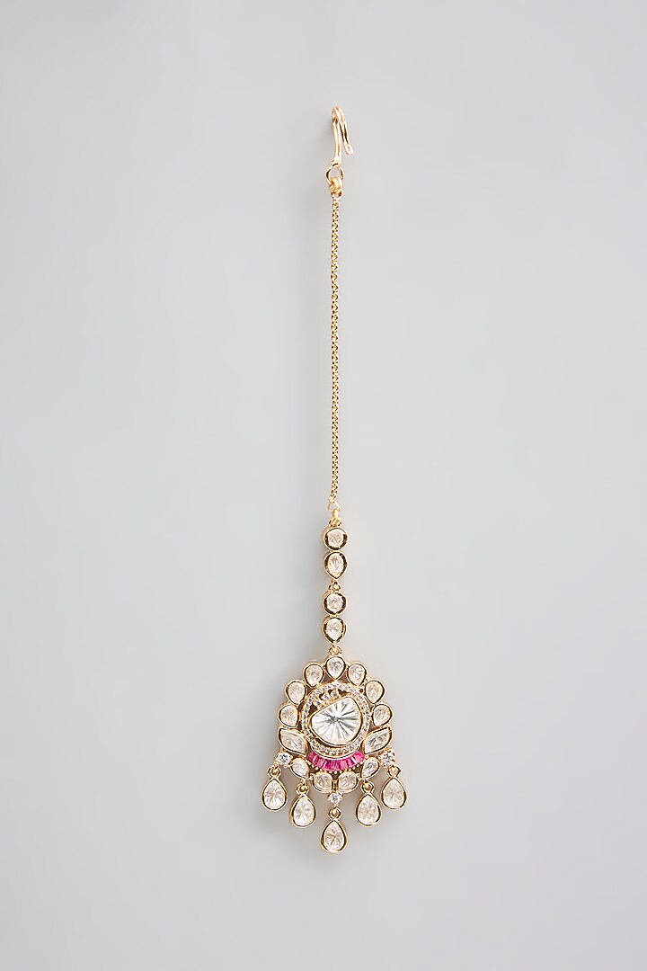 Gold Finish Kundan Polki Maangtikka by Aura Trends at Pernia's Pop Up Shop