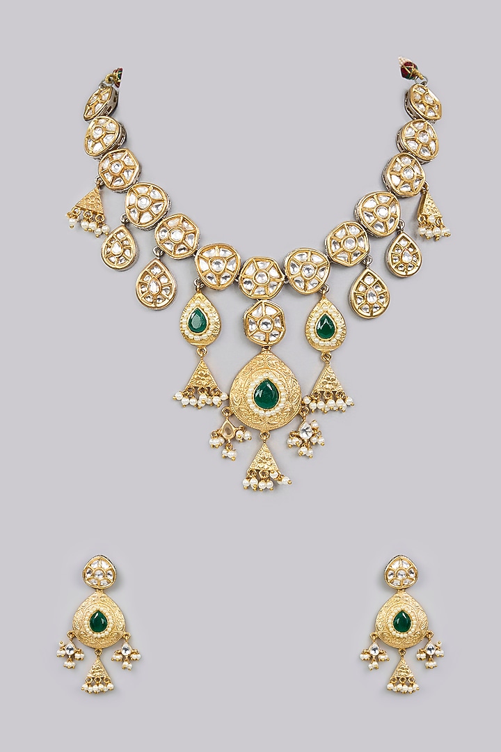 Gold Finish Kundan Polki & Emerald Green Stone Necklace Set by Aura Trends at Pernia's Pop Up Shop
