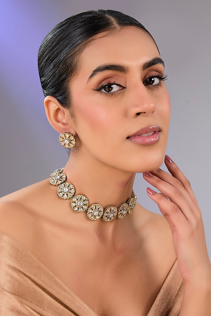 Gold Finish Kundan Polki Choker Necklace Set by Aura Trends at Pernia's Pop Up Shop