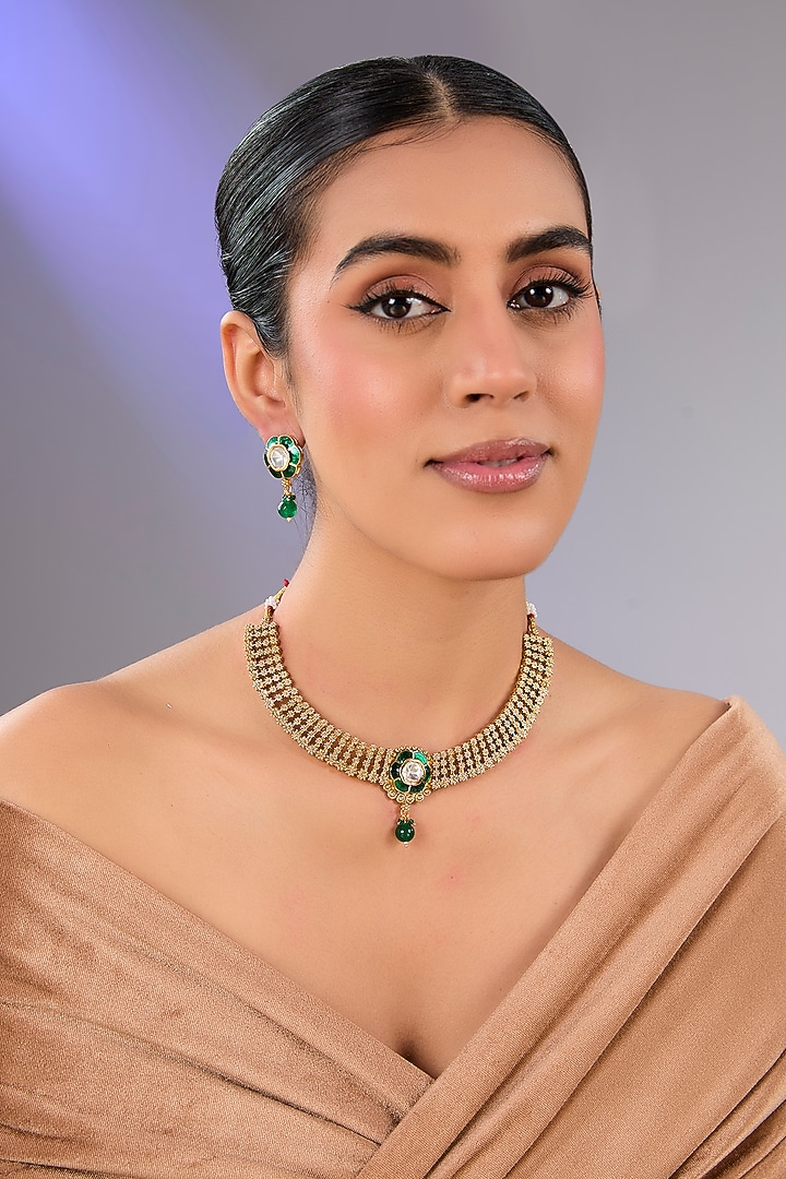 Antique Gold Finish Kundan Polki & Green Stone Choker Necklace Set by Aura Trends at Pernia's Pop Up Shop