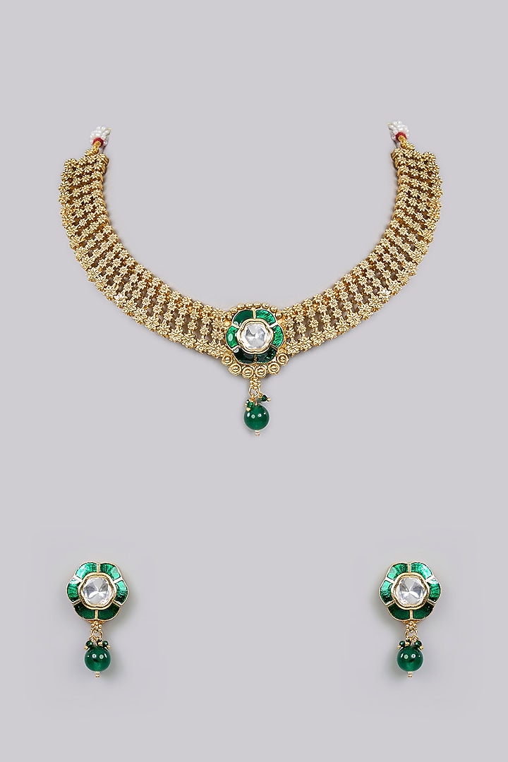 Antique Gold Finish Kundan Polki & Green Stone Choker Necklace Set by Aura Trends at Pernia's Pop Up Shop