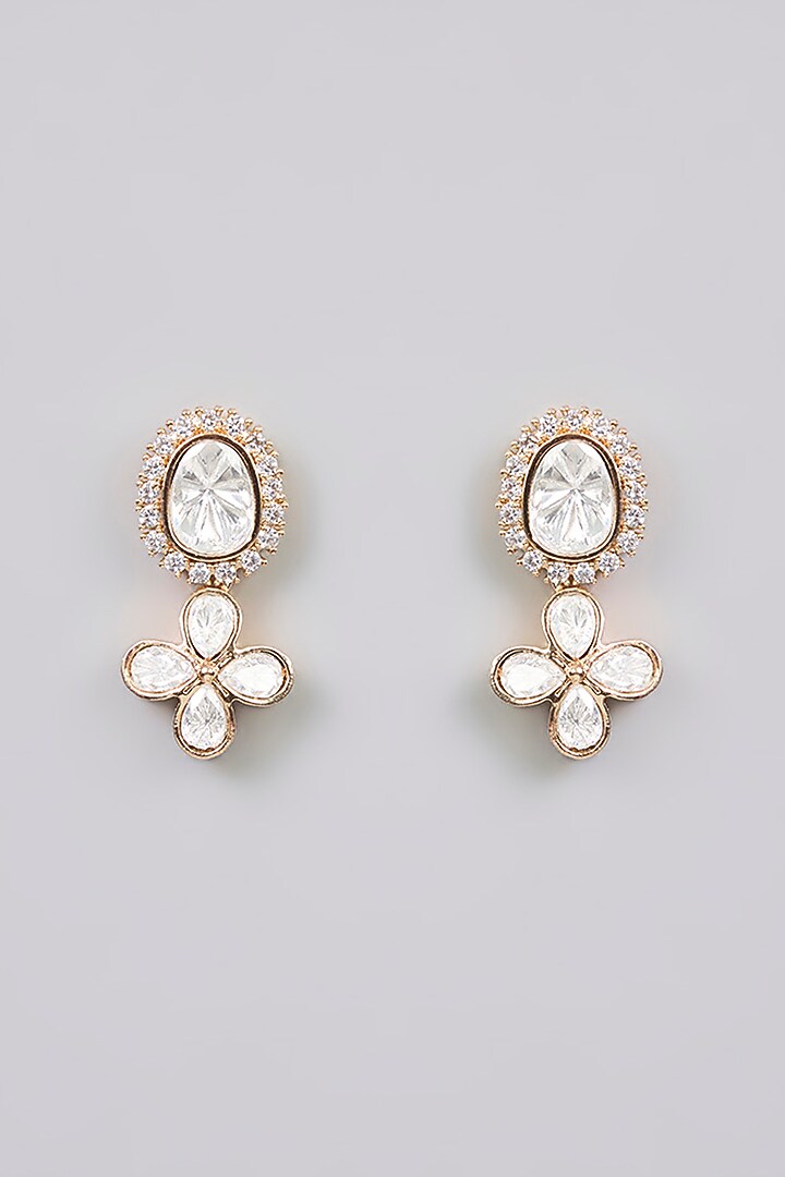 Gold Finish Kundan Polki & Pearl Floral Necklace Set by Aura Trends at Pernia's Pop Up Shop