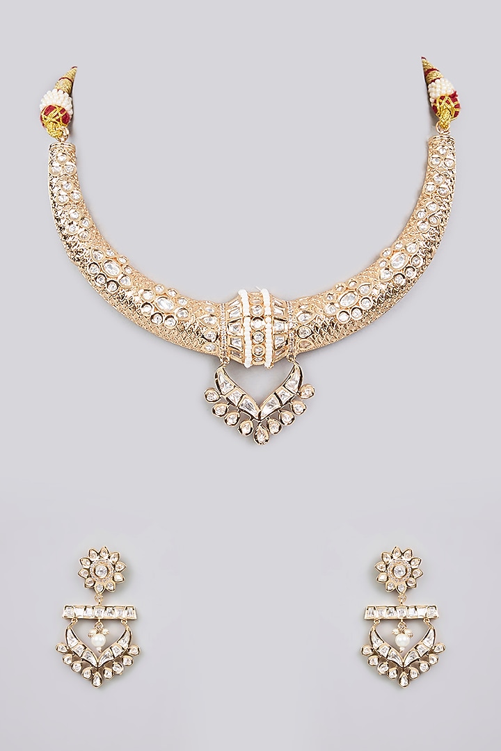 Gold Finish Kundan Polki & Pearl Necklace Set by Aura Trends at Pernia's Pop Up Shop