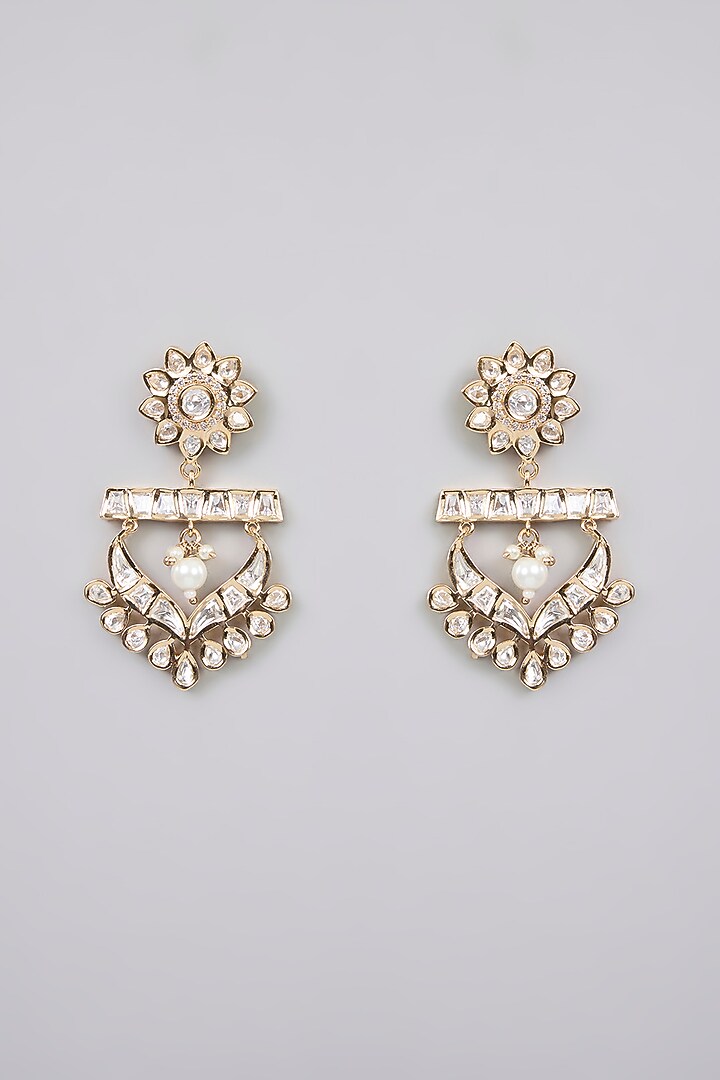 Gold Finish Kundan Polki & Pearl Necklace Set by Aura Trends at Pernia's Pop Up Shop