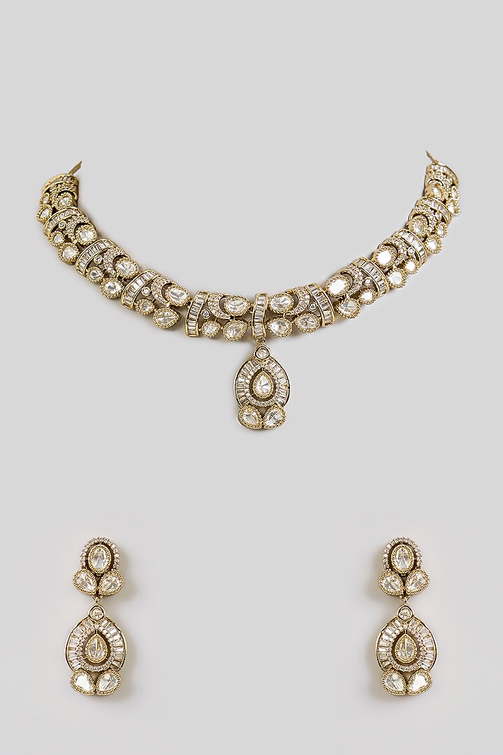 Gold Finish White Kundan Polki Necklace Set by Aura Trends at Pernia's Pop Up Shop