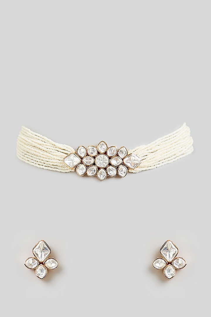 Gold Finish White Kundan Polki Choker Necklace Set by Aura Trends at Pernia's Pop Up Shop