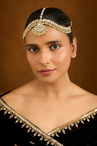 Gold Finish Kundan Polki Mathapatti by Aura Trends