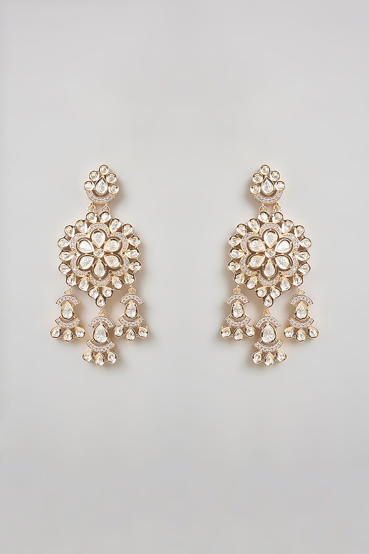 Gold Finish White Kundan Polki Necklace Set by Aura Trends at Pernia's Pop Up Shop
