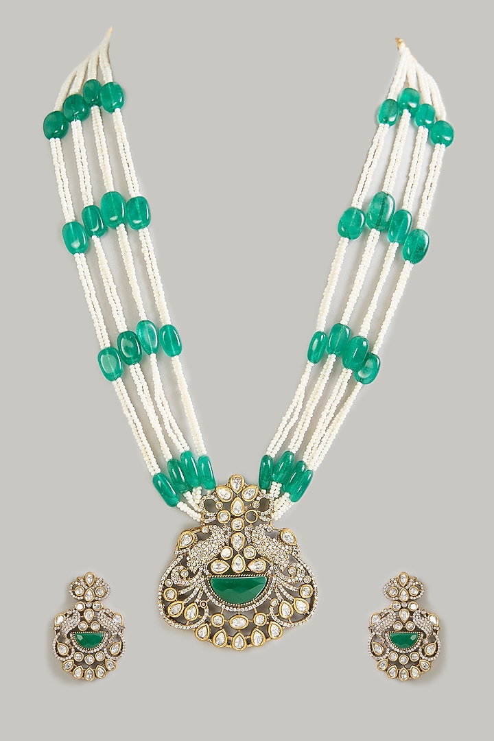 Gold Finish Emerald Green Kundan Polki Necklace Set by Aura Trends at Pernia's Pop Up Shop