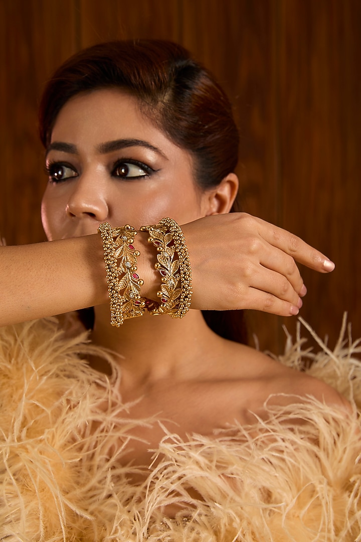 Gold Finish Kundan Polki Kadas (Set Of 2) by Auraa Trends at Pernia's Pop Up Shop