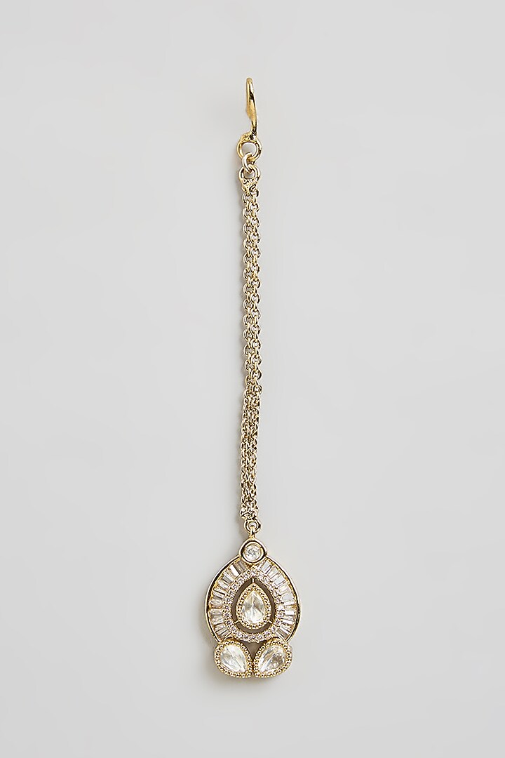 Gold Finish Kundan Polki & Pearl Maang Tikka by Aura Trends at Pernia's Pop Up Shop