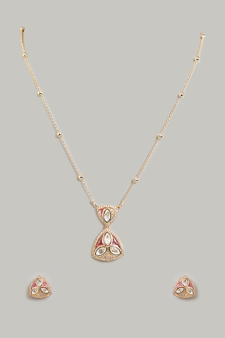 Gold Finish White Kundan Polki Pendant Necklace Set by Aura Trends at Pernia's Pop Up Shop