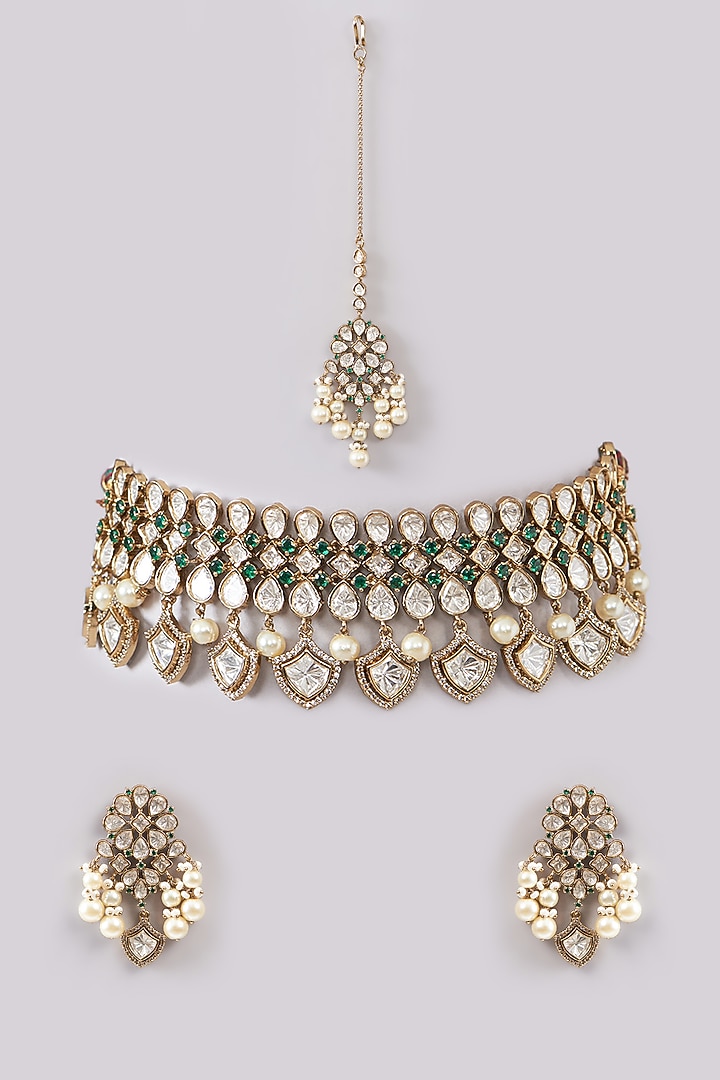 Gold Plated White Kundan Polki Necklace Set by Aura Trends at Pernia's Pop Up Shop
