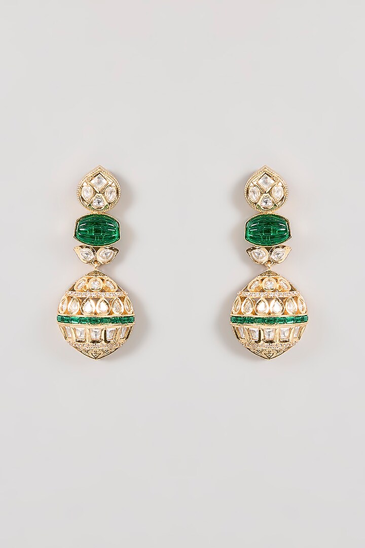 Gold Finish Kundan Polki & Emerald Choker Necklace Set by Aura Trends at Pernia's Pop Up Shop