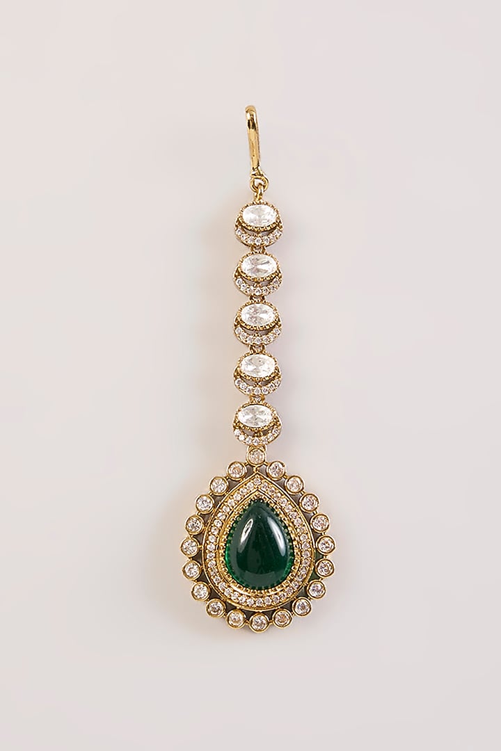 Gold Finish Green Kundan Polki Maangtikka by Aura Trends at Pernia's Pop Up Shop