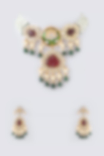 Gold Finish Red & Green Kundan Polki Necklace Set by Auraa Trends at Pernia's Pop Up Shop