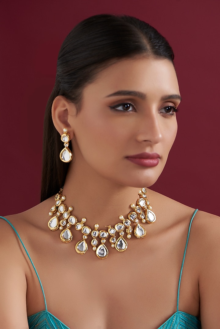 Gold Finish Kundan Polki Necklace Set by Aura Trends at Pernia's Pop Up Shop