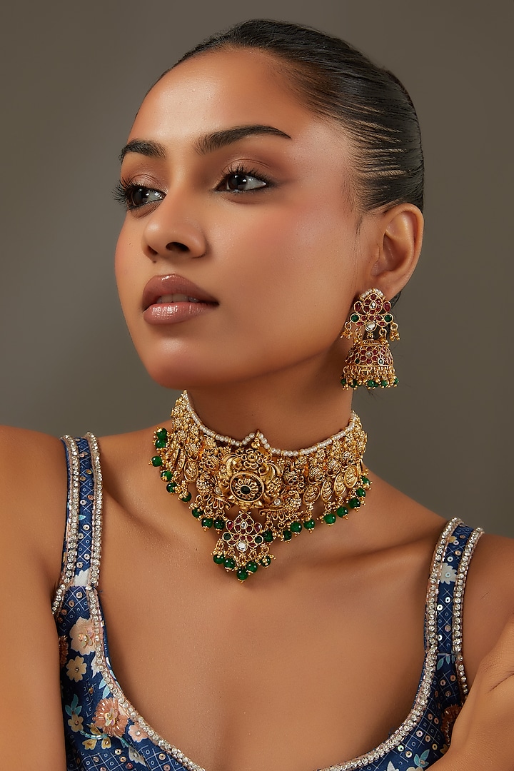 Gold Finish Kundan Polki Choker Necklace Set by Auraa Trends
